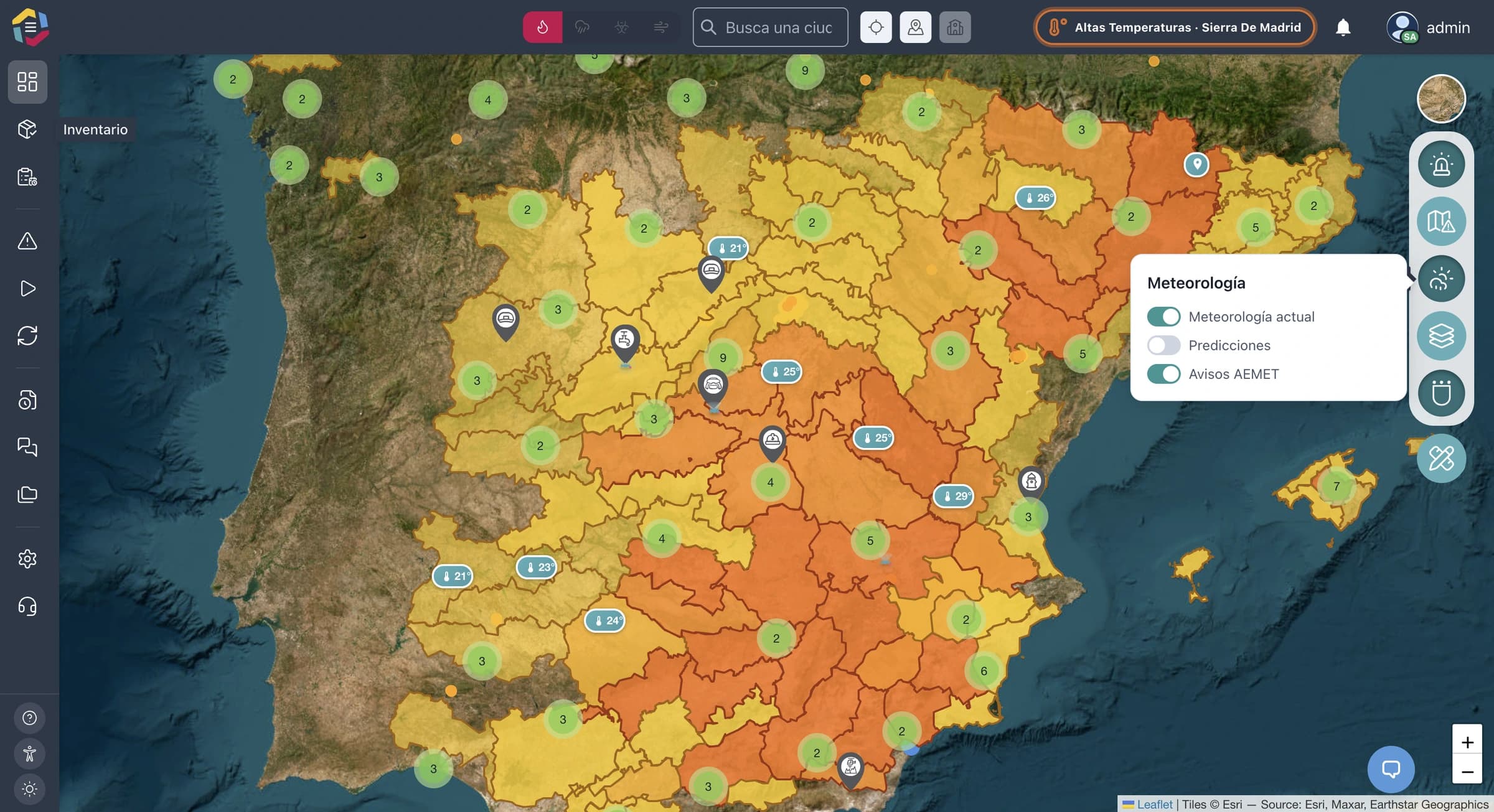 Operatives Comacon-Dashboard mit Wetter- und Ressourcenebenen auf der Karte